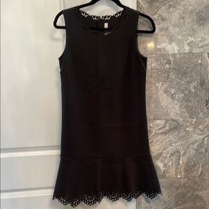 Elegant Black Sleeveless Dress